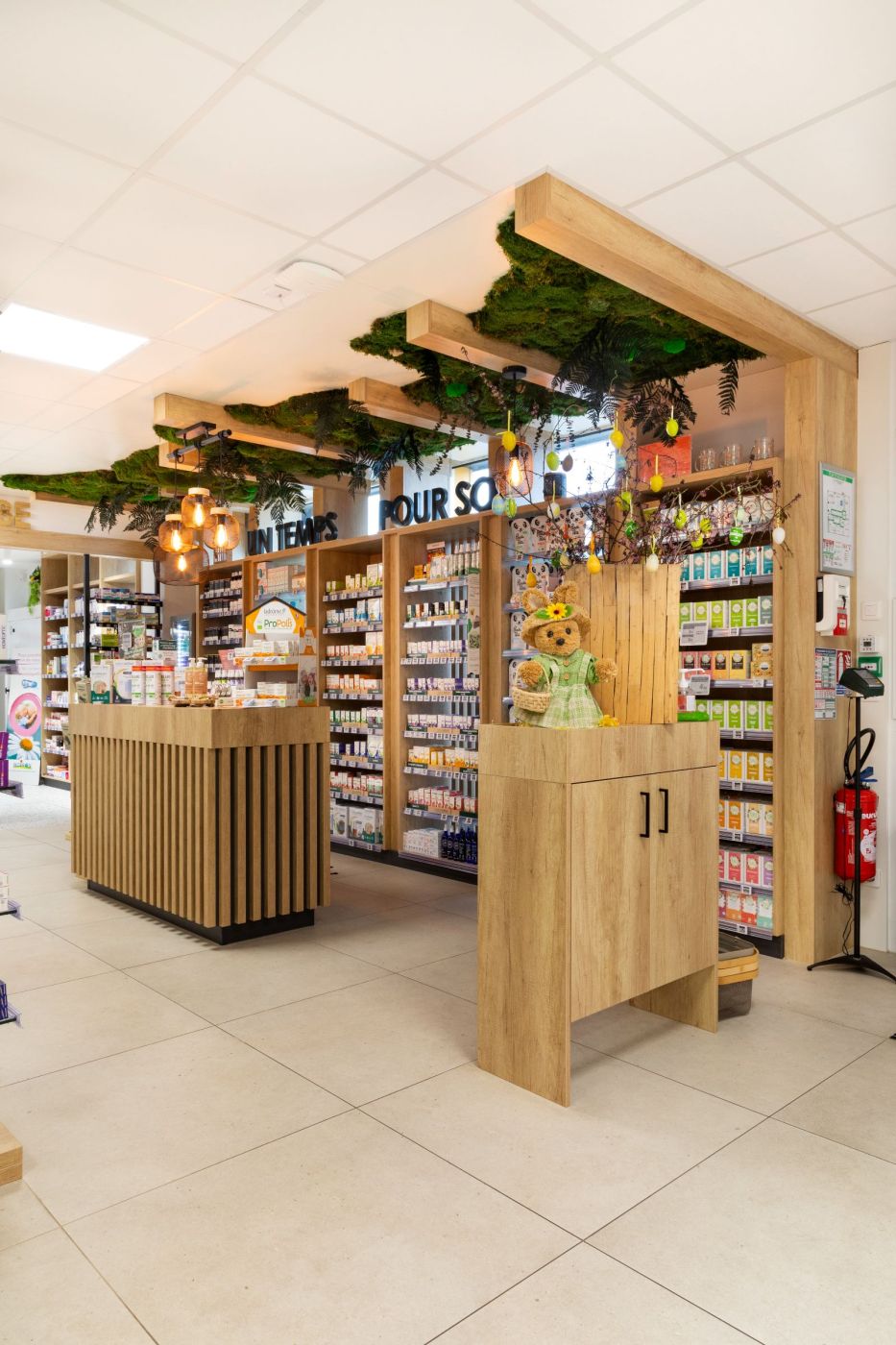 Rénovation et agrandissement d'une pharmacie Rénovation et agrandissement d'une pharmacie